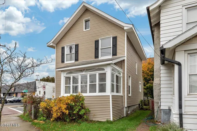 $210,000 | 561 Delaware Avenue, Albany, NY 12209
