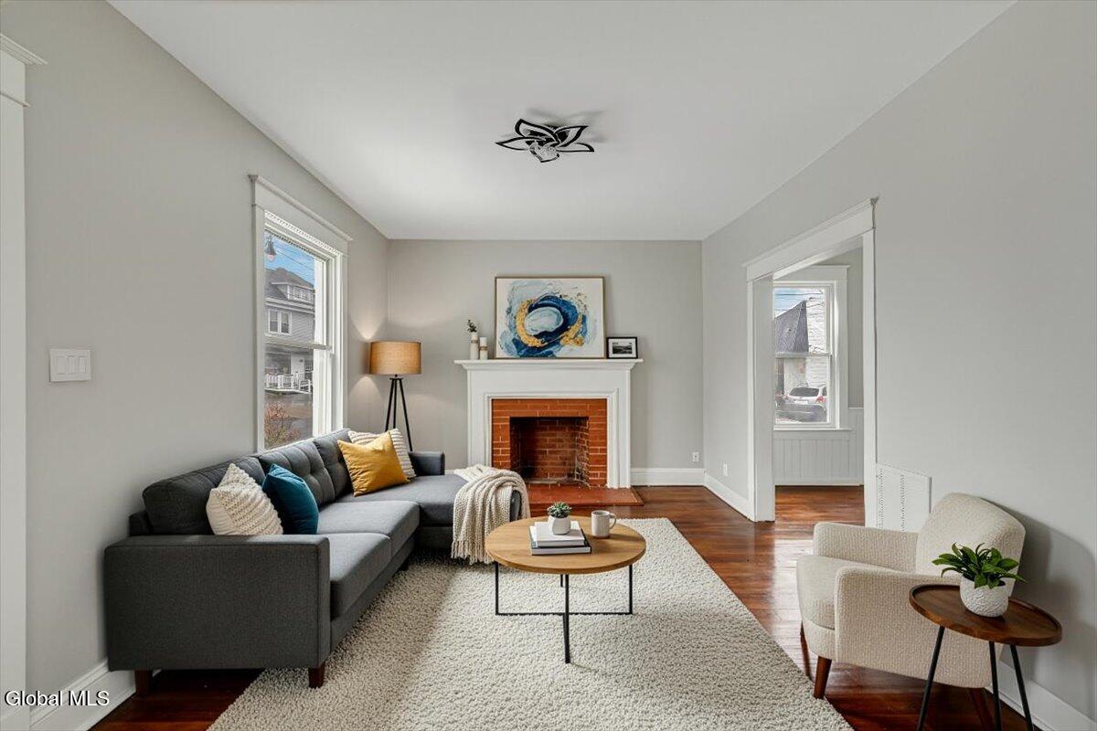 561 Delaware Avenue Albany, NY 12209 - Photo 15 of 41 07-IMG_1808 - Staged