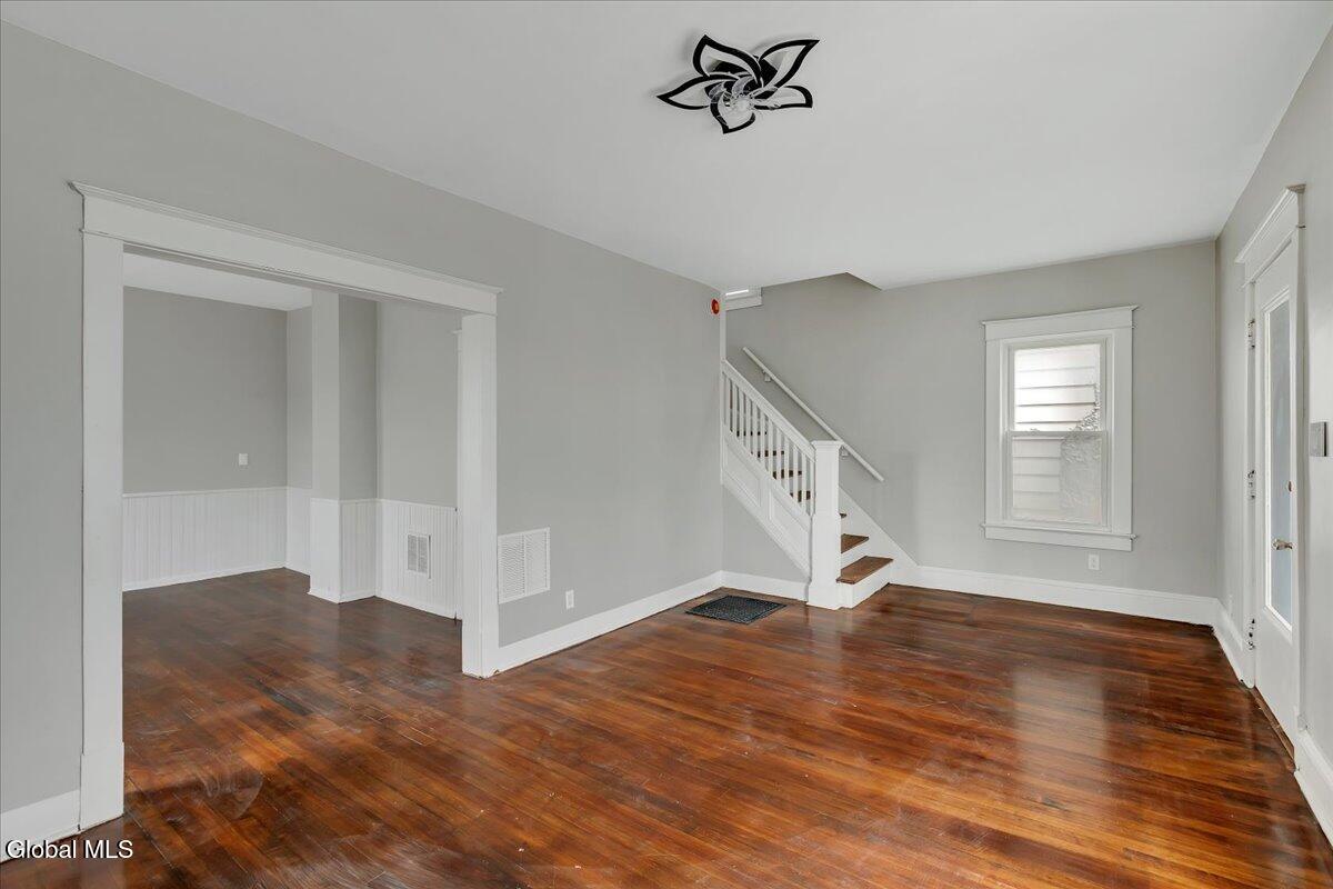 561 Delaware Avenue Albany, NY 12209 - Photo 20 of 41 11-IMG_1831