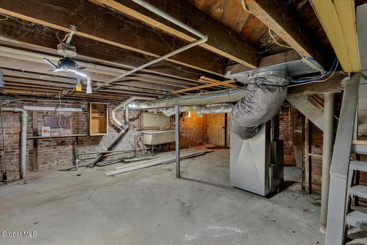 561 Delaware Avenue Albany, NY 12209 - Photo 41 of 41 34-IMG_1978