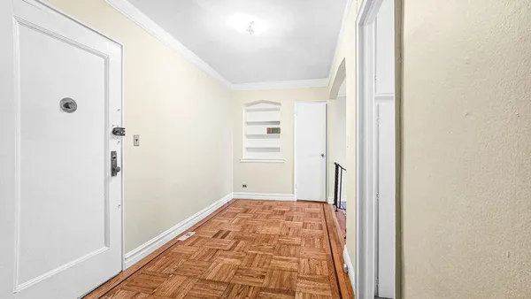 $250,000 | 860 Grand Concourse, Unit 7M | Concourse Village