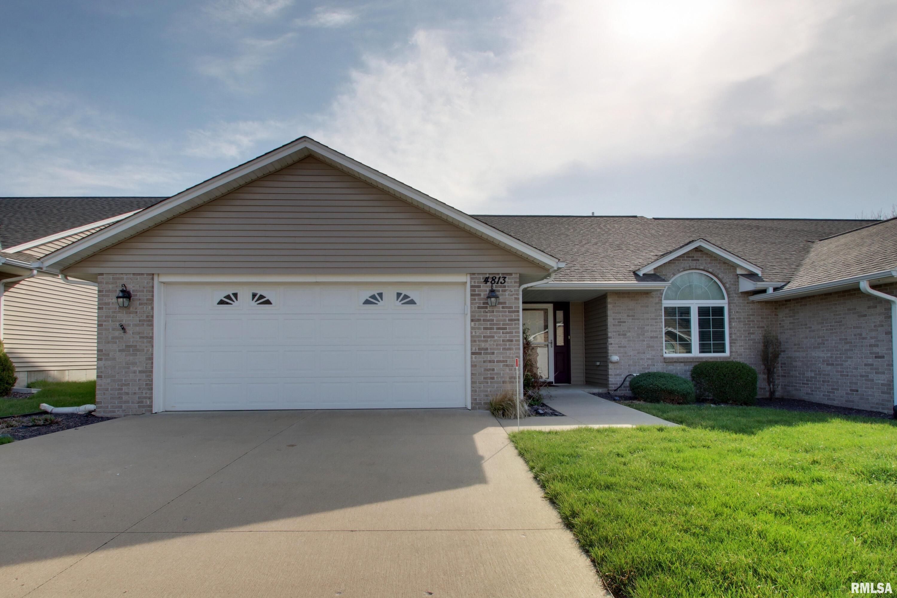 4813 Chestnut Street Quincy, IL 62305 - Photo 2 of 26