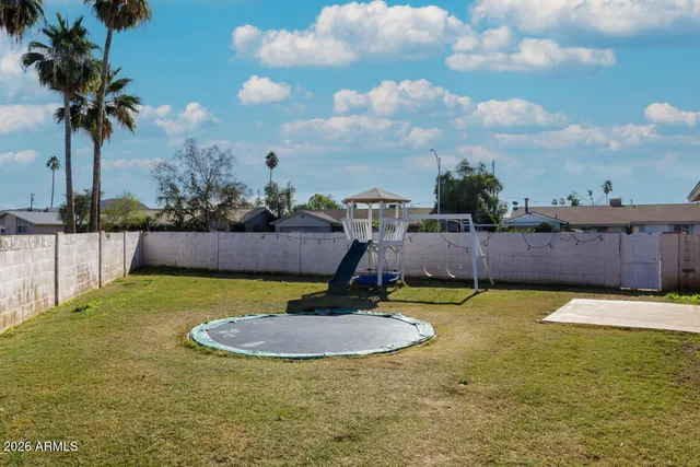 $385,000 | 3222 West Hearn Road, Phoenix, AZ 85053