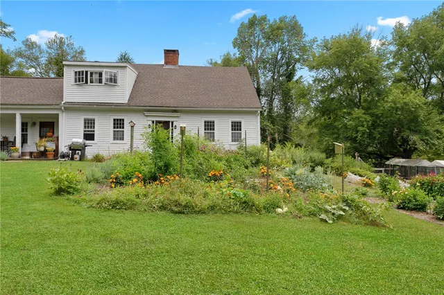 $599,000 | 16 Burgess Road, Foster, RI 02825