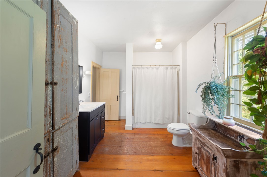 16 Burgess Road Foster, RI 02825 - Photo 10 of 44