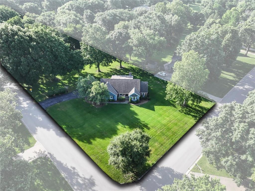 15915 Riggs Road Stilwell, KS 66085 - Photo 26 of 35