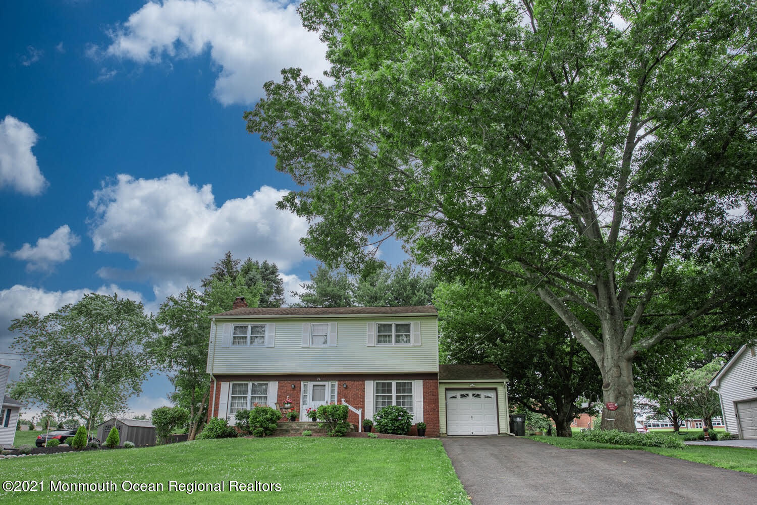 26 Hilltop Road Freehold, NJ 07728 - Photo 3 of 35 px 1
