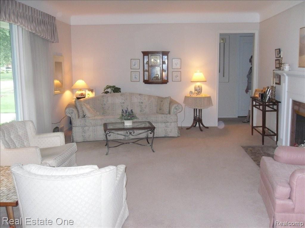 511 West Webster Road Royal Oak, MI 48073 - Photo 14 of 17 511 W WEBSTER NEW PHOTOS 001