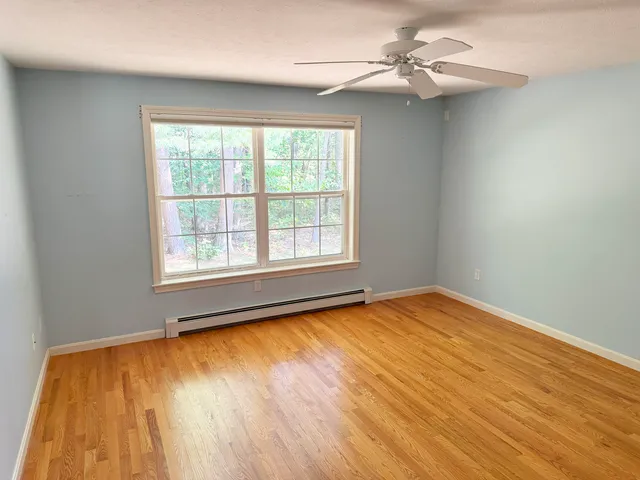 $489,000 | 6 Dunnhill Drive, Unit 28, Kennebunk, ME 04043