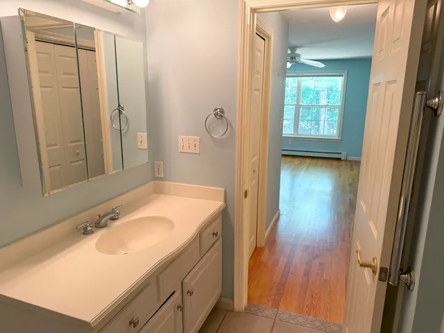 $489,000 | 6 Dunnhill Drive, Unit 28, Kennebunk, ME 04043