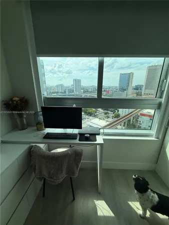 $3,000 | 90 Southwest 3rd Street, Unit 2108, Miami, FL 33130