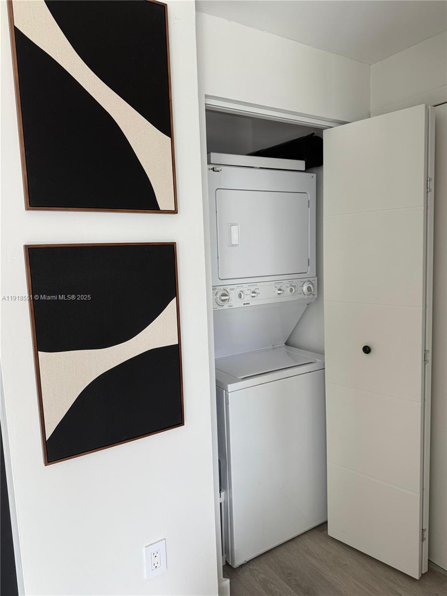 90 Southwest 3rd Street, Unit 2108 Miami, FL 33130 - Photo 9 of 9