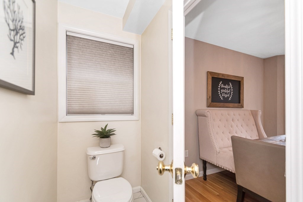511 Waverly Road, Unit 1 North Andover, MA 01845 - Photo 18 of 39 Gallery Image 18