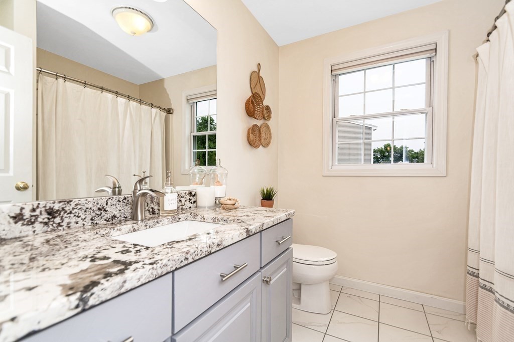 511 Waverly Road, Unit 1 North Andover, MA 01845 - Photo 22 of 39 Gallery Image 22