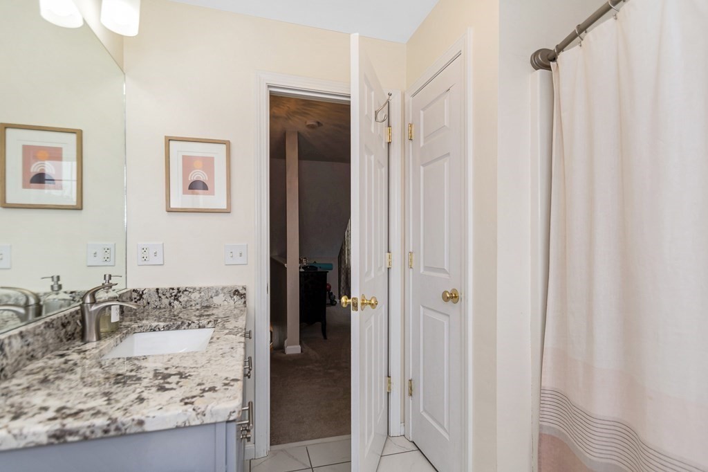511 Waverly Road, Unit 1 North Andover, MA 01845 - Photo 31 of 39 Gallery Image 31
