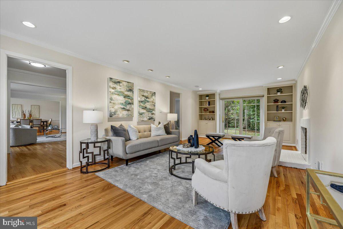 15012 Redgate Drive Silver Spring, MD 20905 - Photo 15 of 53 Custom Built-Ins and Access to the Stone Patio