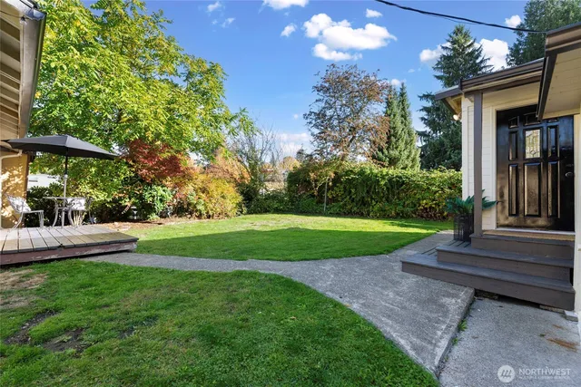 $624,950 | 1404 10th Avenue Southeast, Olympia, WA 98501