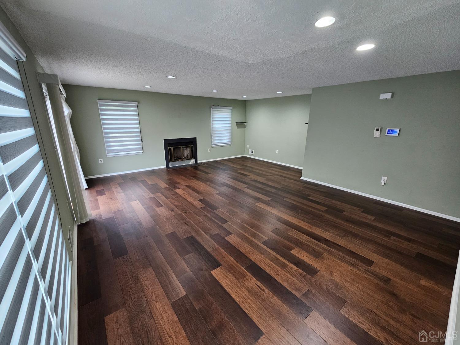 62 Rice Run East Brunswick, NJ 08816 - Photo 7 of 31