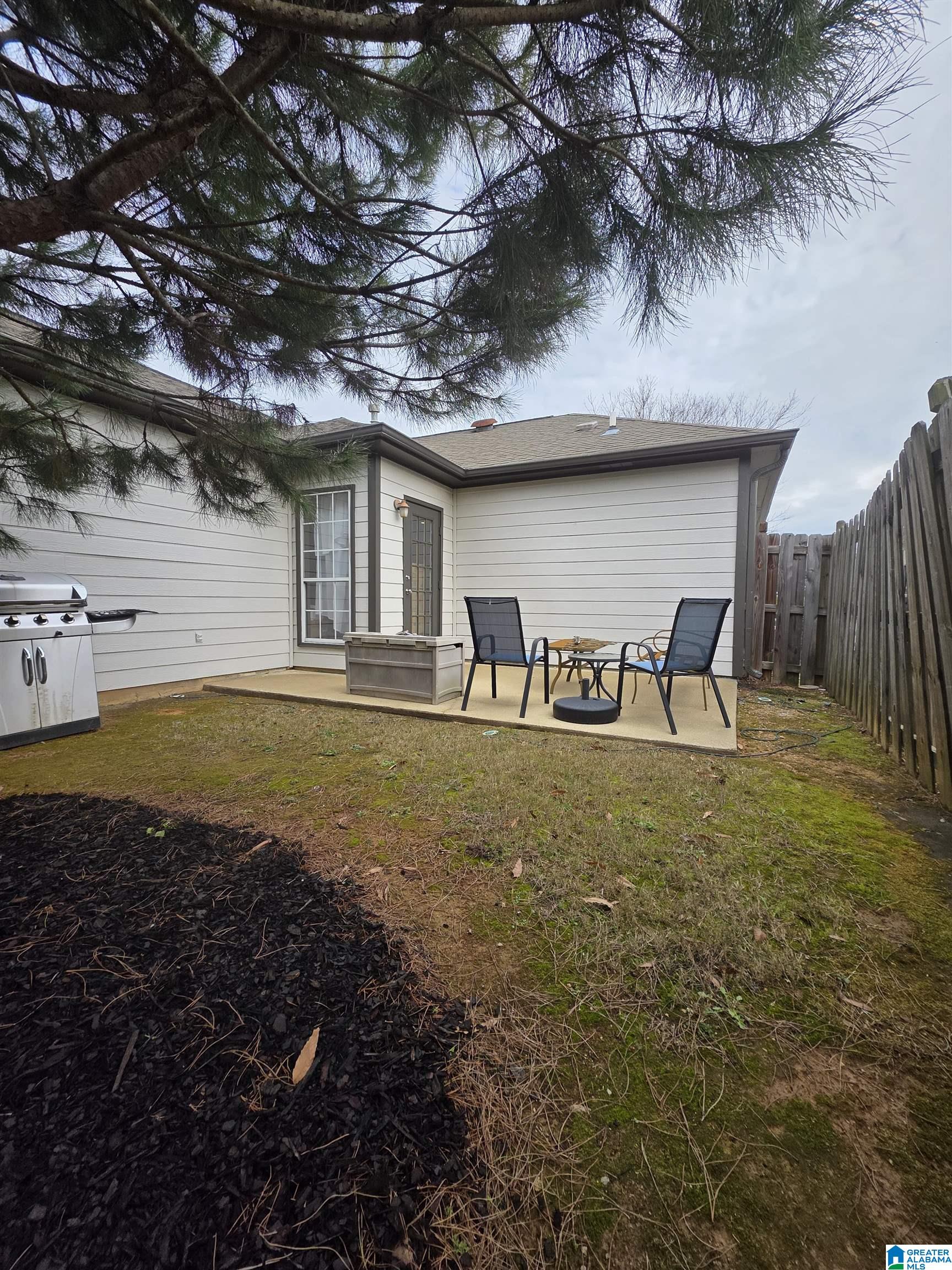 304 Mills Way Pelham, AL 35124 - Photo 6 of 8
