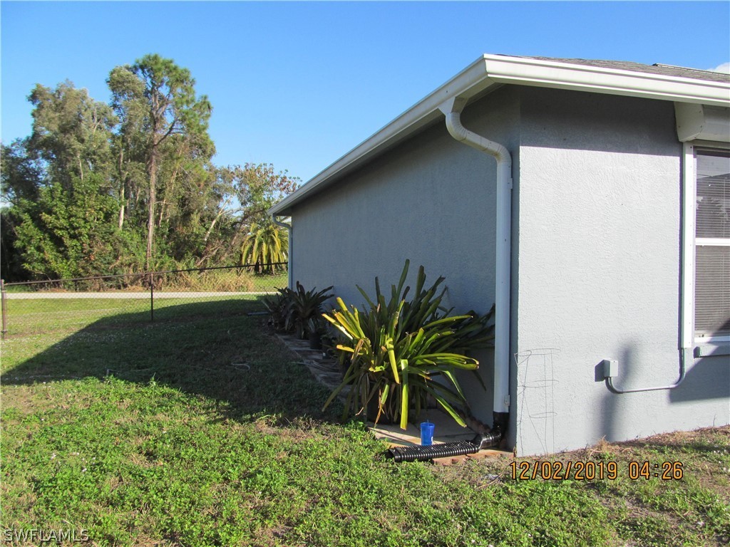 17532 Butler Road Fort Myers, FL 33967 - Photo 27 of 29 a view of outdoor space and yard