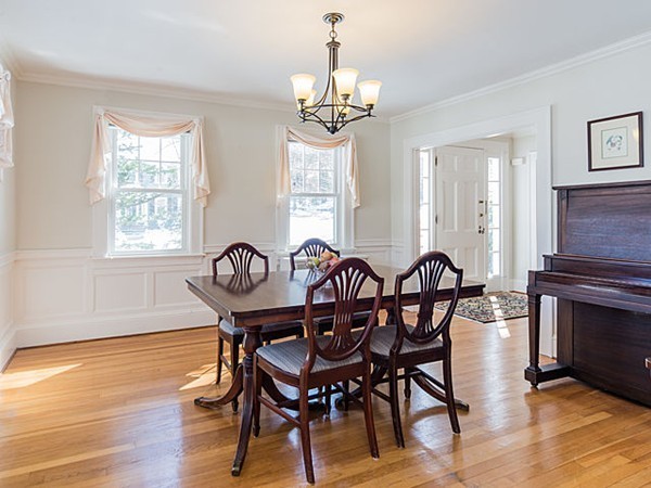 41 Calvin Road Newton, MA 02460 - Photo 4 of 18