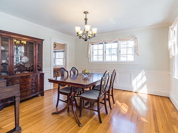 41 Calvin Road Newton, MA 02460 - Photo 5 of 18