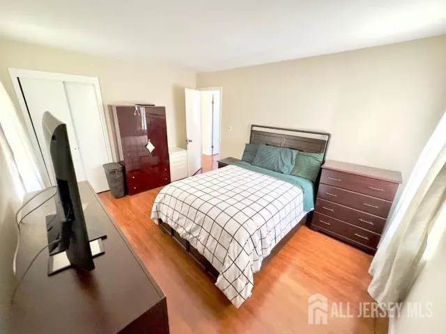 a view of a house with a back yard