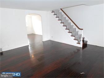 8332 Temple Road Philadelphia, PA 19150 - Photo 2 of 6 Gallery Image 2