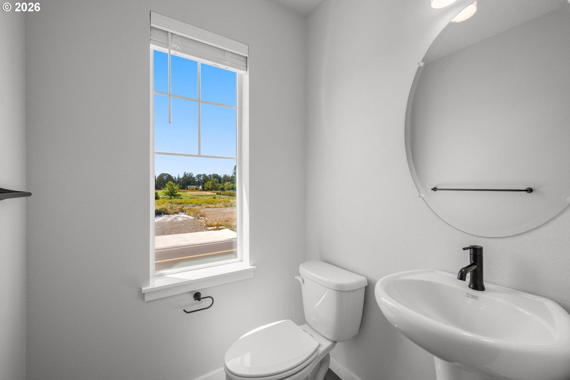 5073 Southeast Davis Road Hillsboro, OR 97123 - Photo 17 of 31 Gallery Image 17