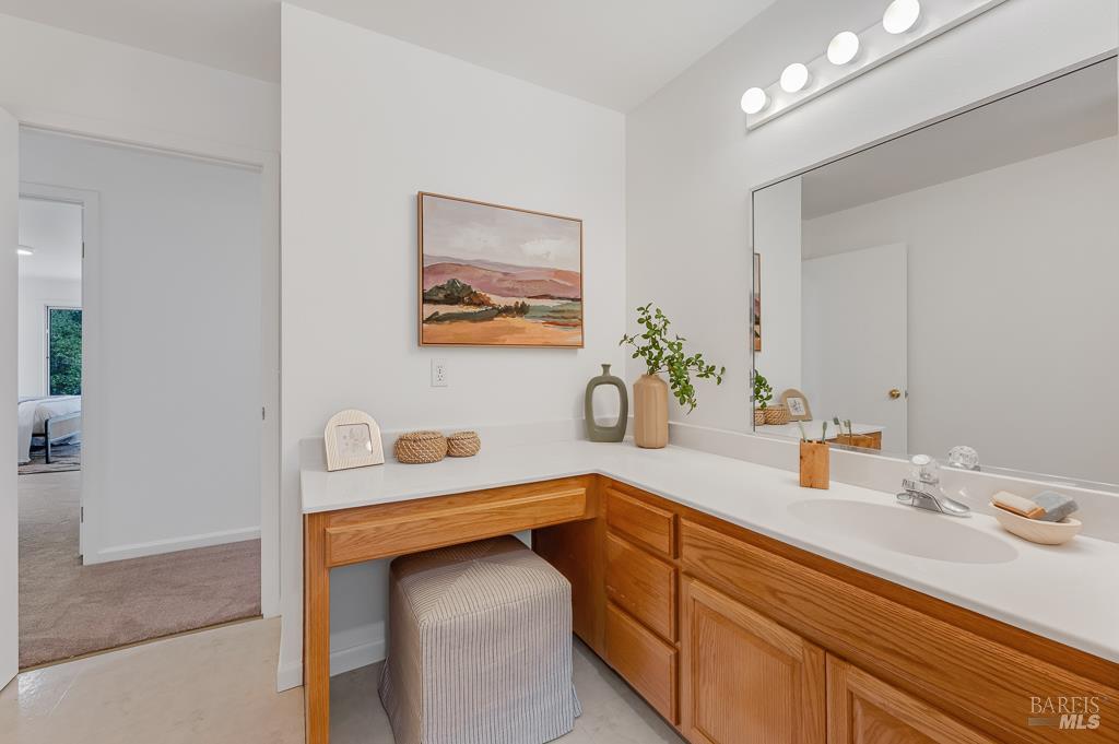 7555 Occidental Road Sebastopol, CA 95472 - Photo 14 of 25