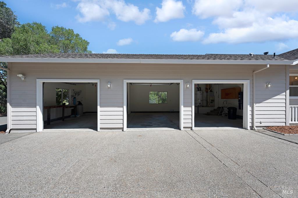 7555 Occidental Road Sebastopol, CA 95472 - Photo 19 of 25