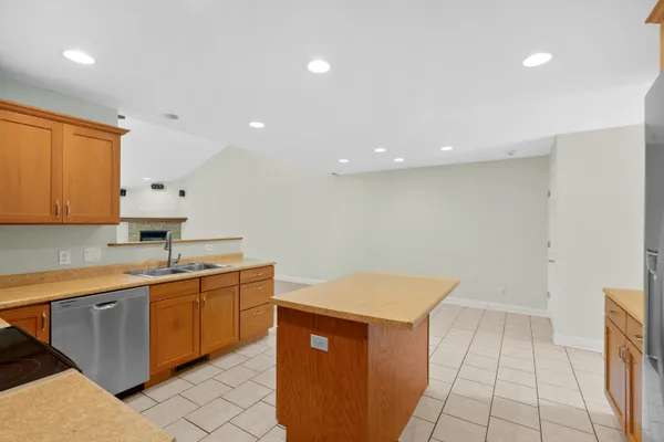 $376,000 | 2547 Holiday House Road, St. Joseph, MI 49085