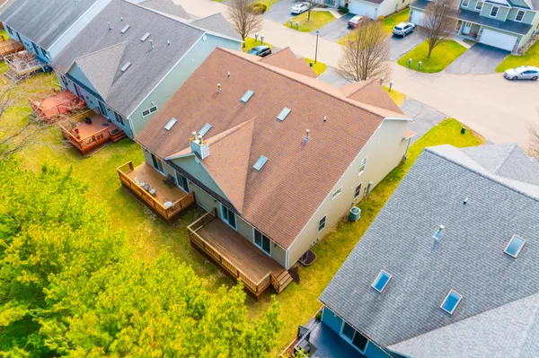 $376,000 | 2547 Holiday House Road, St. Joseph, MI 49085