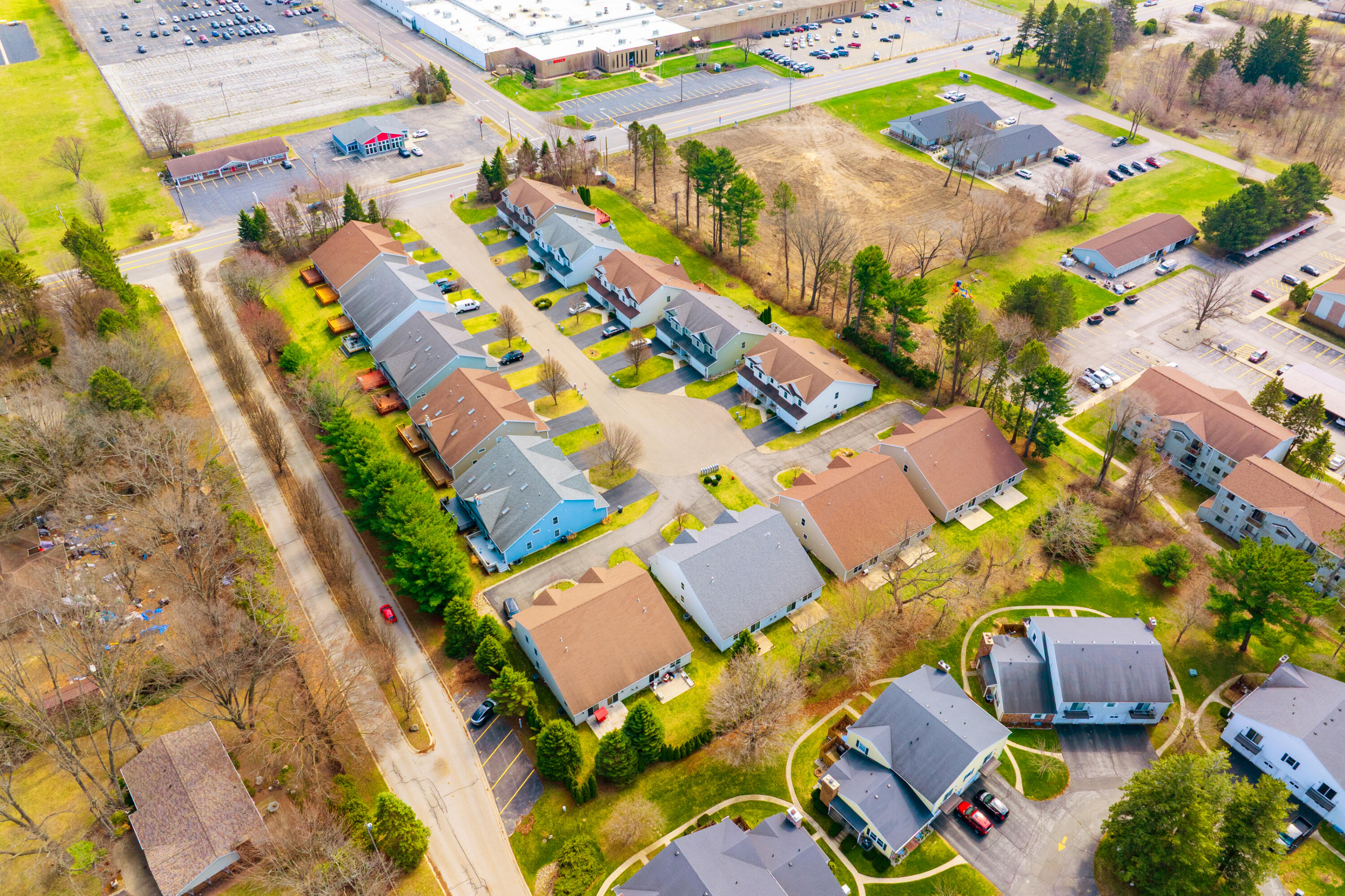 2547 Holiday House Road St. Joseph, MI 49085 - Photo 55 of 59 Holiday House Rd 2547 St Joseph 49085-50