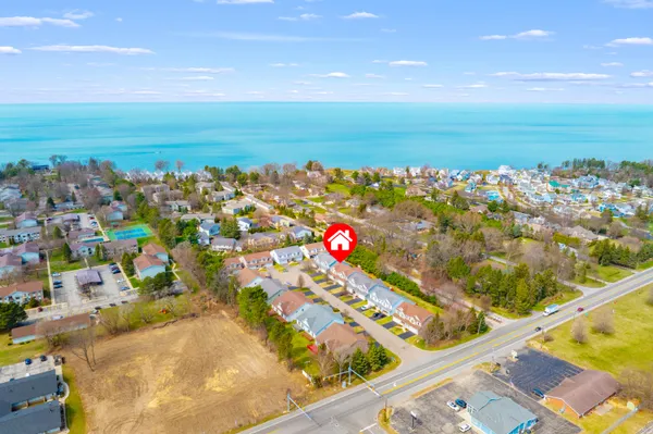 $376,000 | 2547 Holiday House Road, St. Joseph, MI 49085