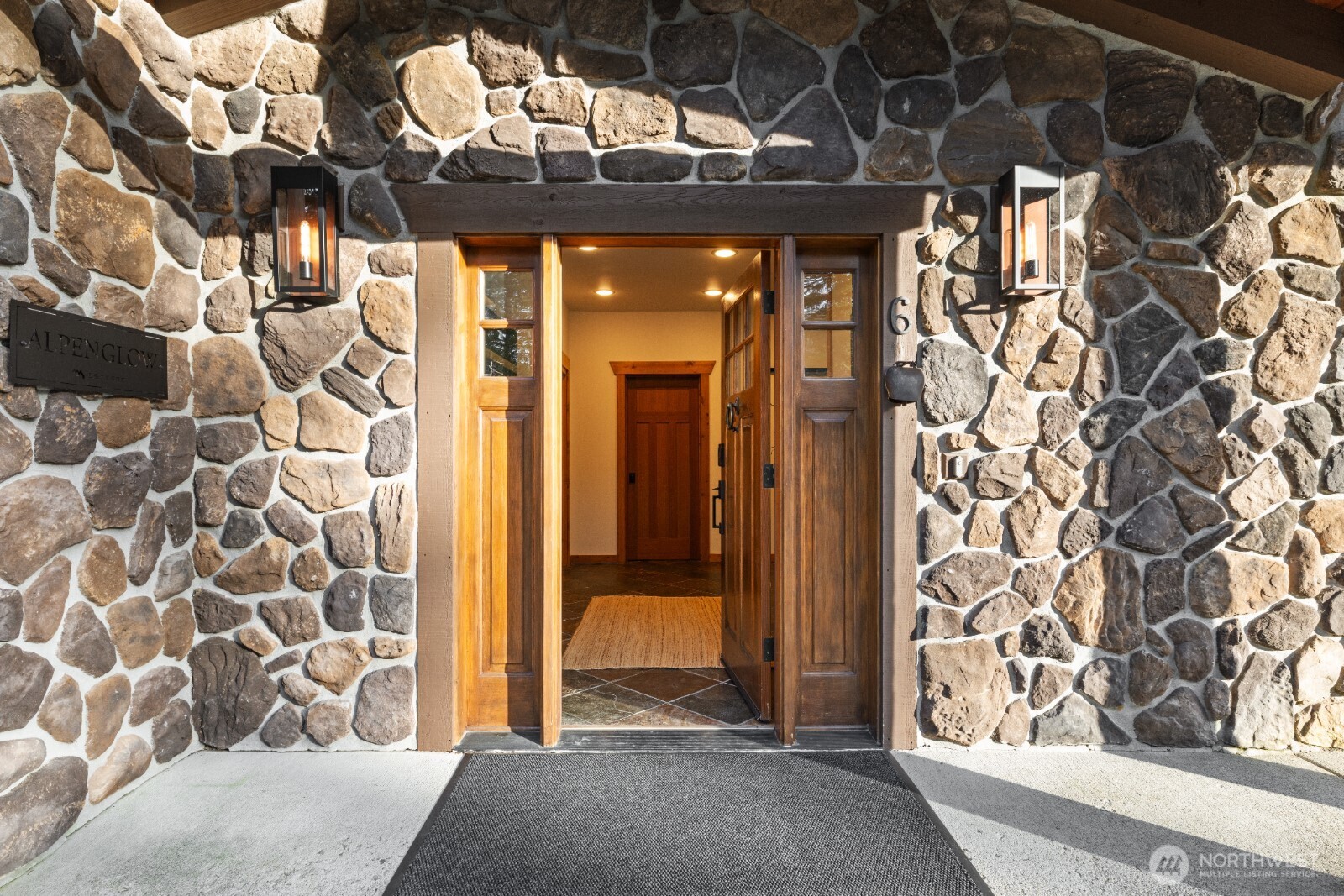 6 Rampart Way Snoqualmie Pass, WA 98068 - Photo 6 of 39