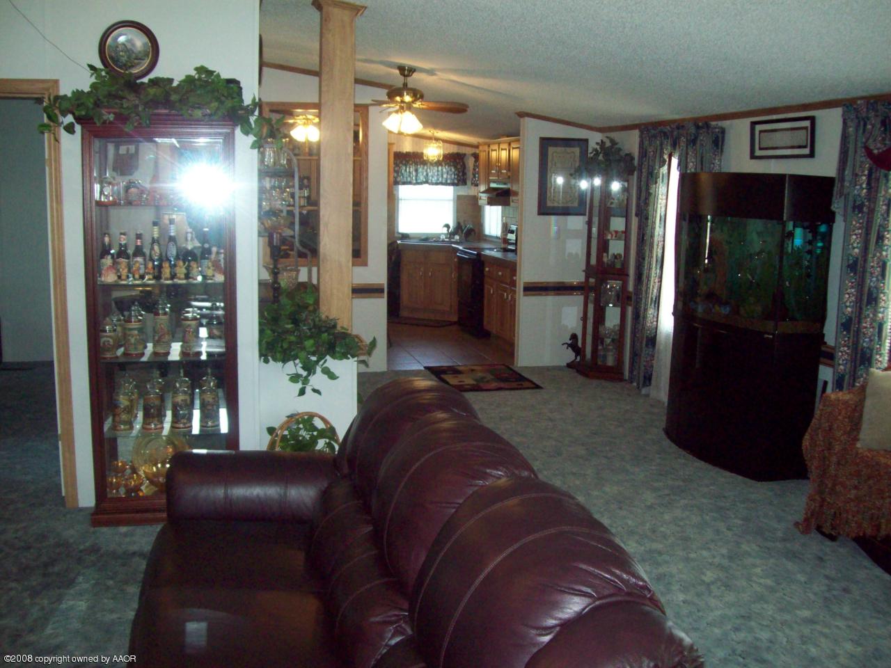 6705 Susie Road Amarillo, TX 79118 - Photo 20 of 35 Living Room 2