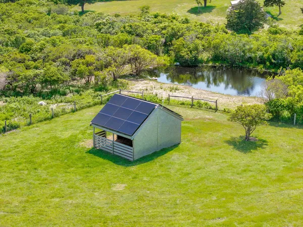 $12,500,000 | 18 Spruce Gate Road, Chilmark, MA 02535