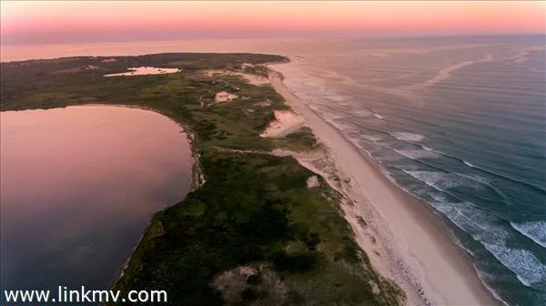 $12,500,000 | 18 Spruce Gate Road, Chilmark, MA 02535