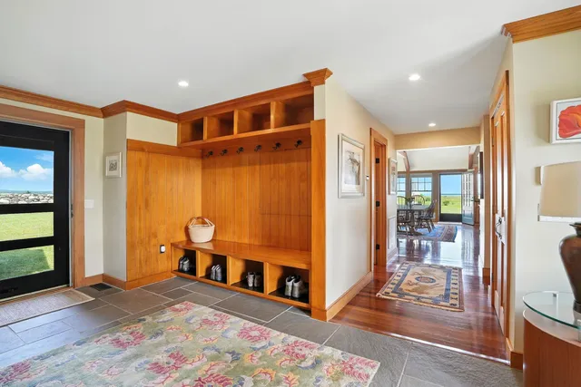 a very nice looking room with many windows