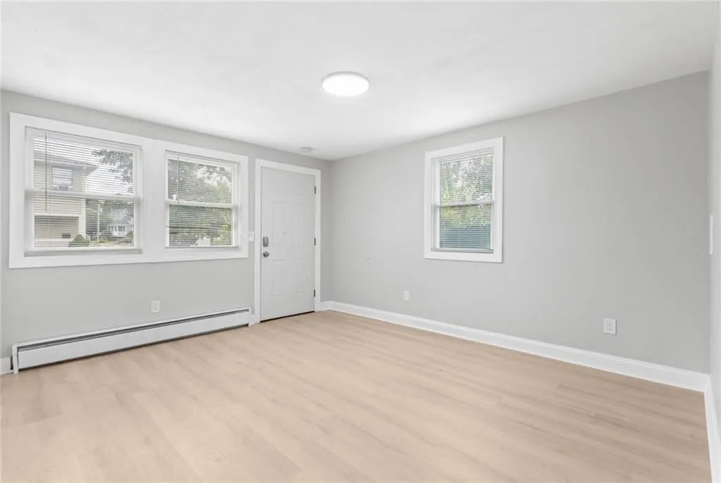 30 Victoria Street Providence, RI 02909 - Photo 7 of 15