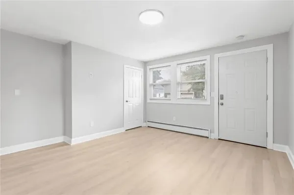 $1,650 | 30 Victoria Street, Providence, RI 02909