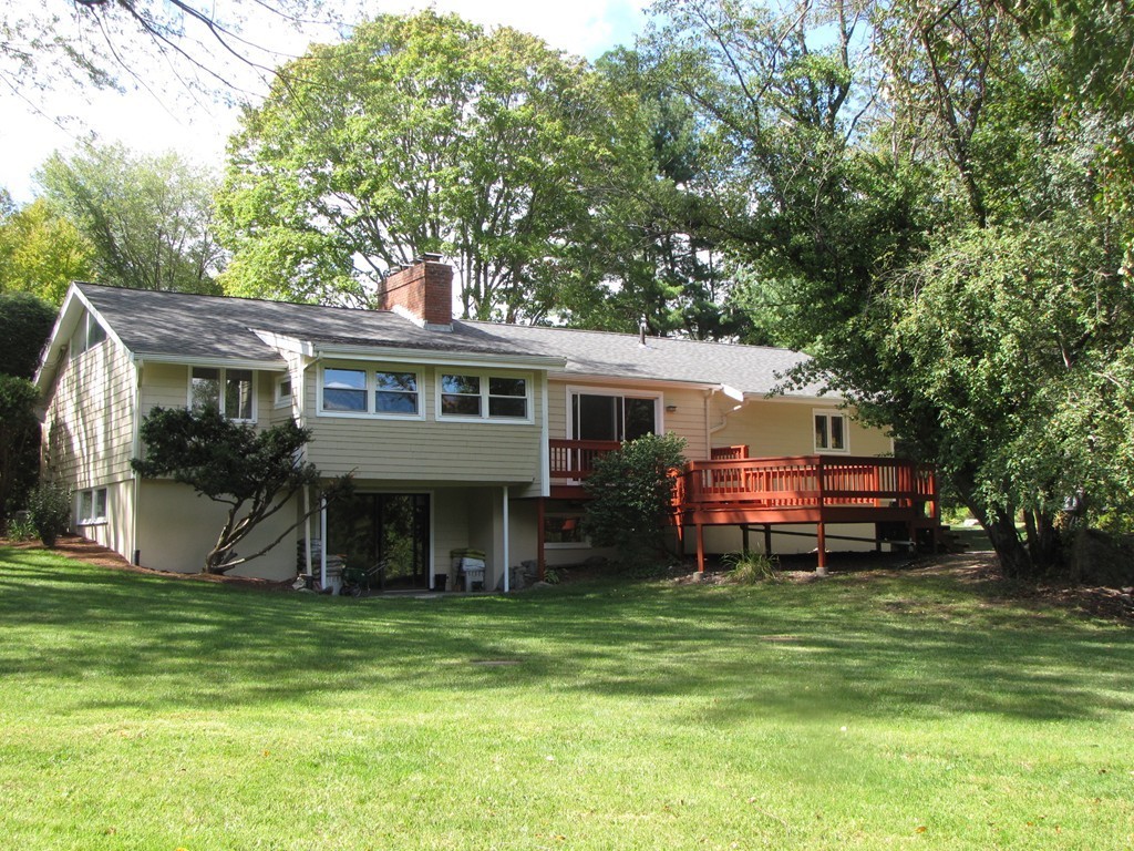 17 Meadowbrook Road Dover, MA 02030 - Photo 8 of 9 Gallery Image 8