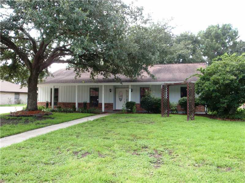 210 Devon Road Laplace, LA 70068 - Photo 1 of 18 Gallery Image 1