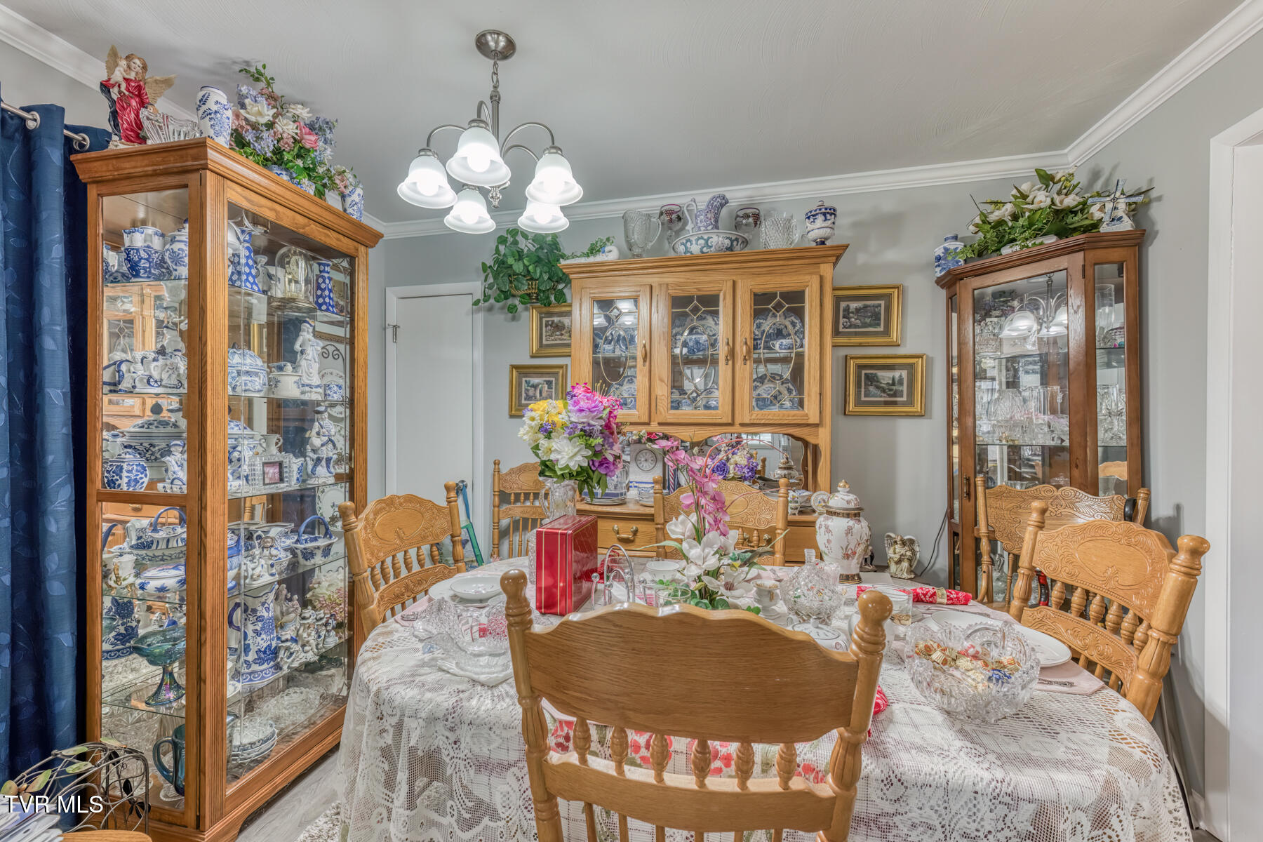 633 Old Airport Road Bristol, VA 24201 - Photo 16 of 34 633 Old Airport Rd-7