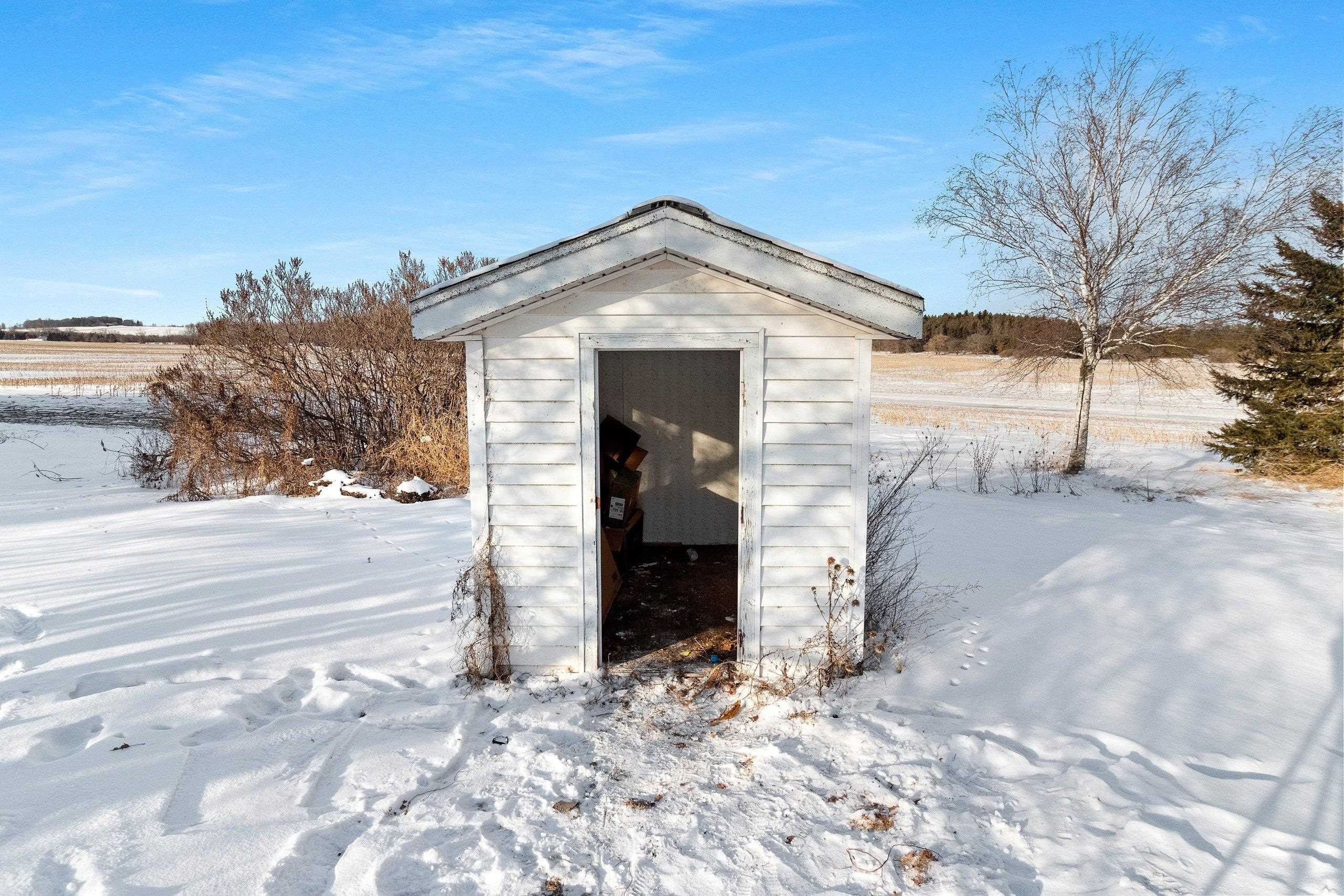 E3174 County Road South Casco, WI 54205 - Photo 35 of 45