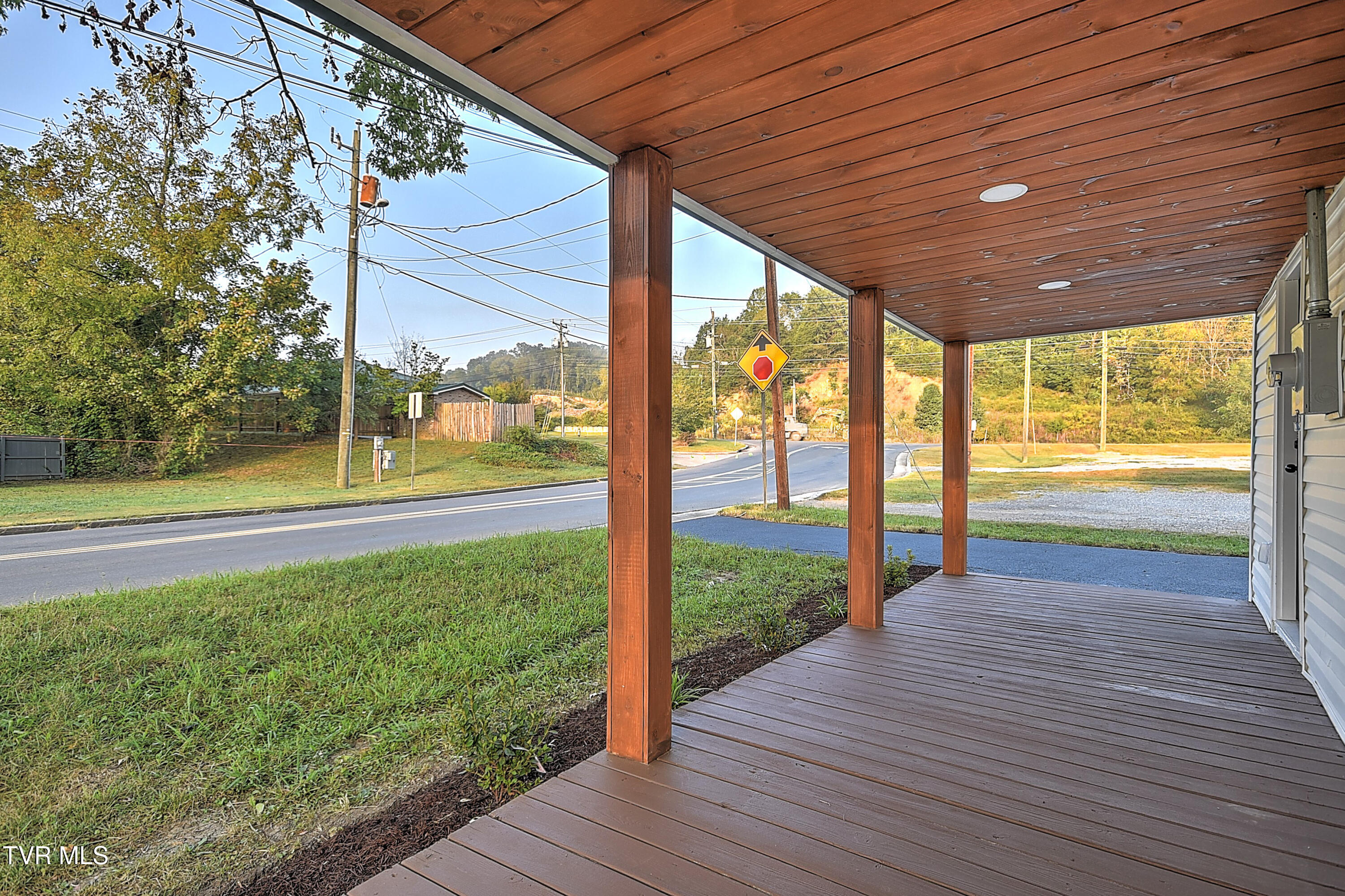 115 Shady View Road Kingsport, TN 37660 - Photo 6 of 37 7-print-115 Shady View CP-6