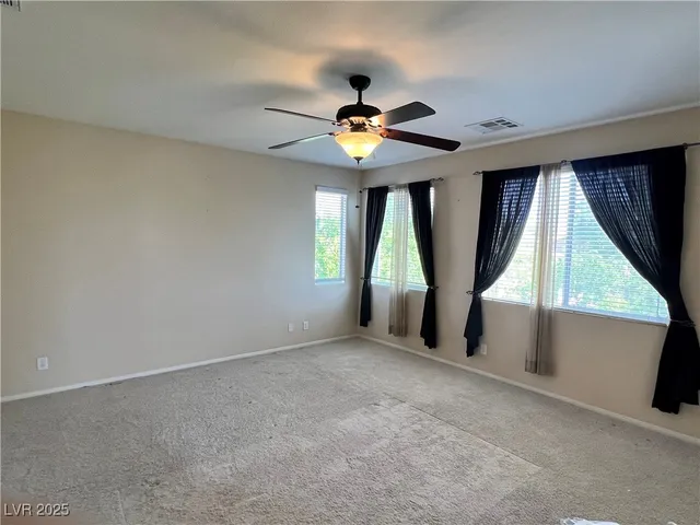 $2,500 | 11736 Hugana Place, Las Vegas, NV 89141