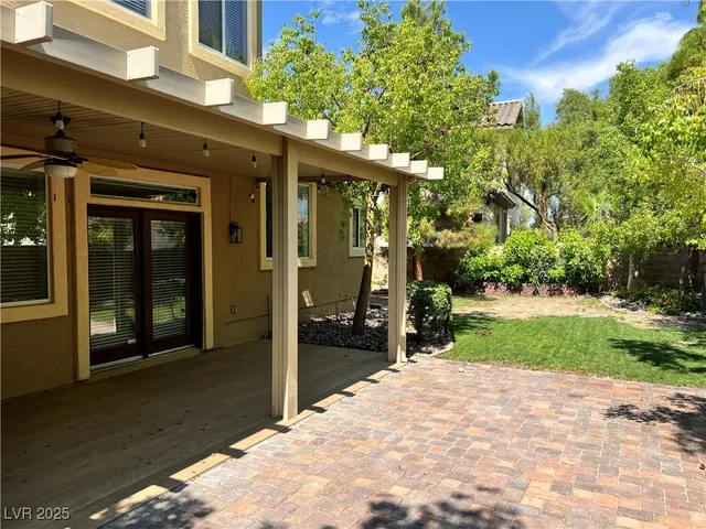 $2,500 | 11736 Hugana Place, Las Vegas, NV 89141