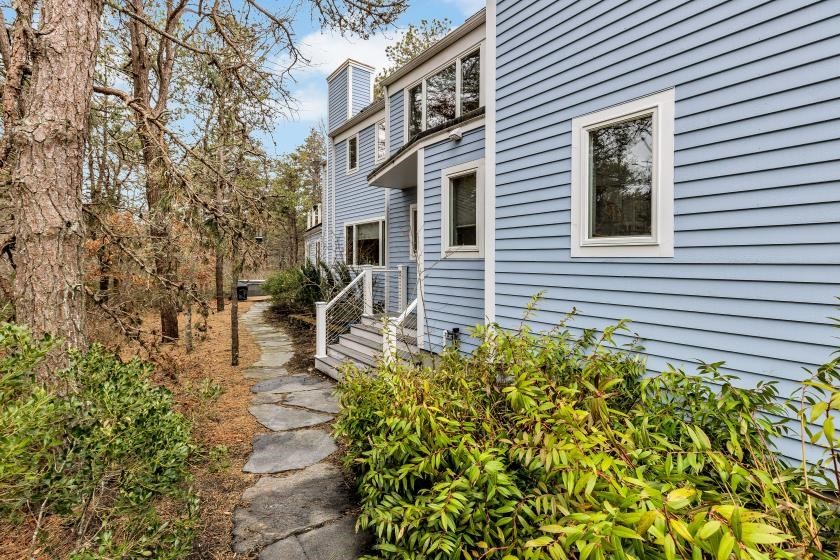 304 Red Brook Road Mashpee, MA 02649 - Photo 2 of 42